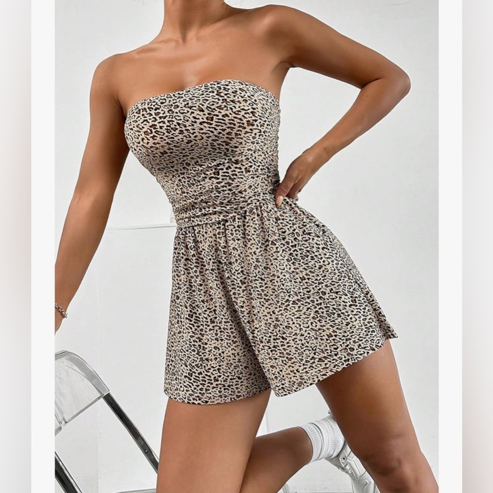 Leopard Print Strapless Romper - Picture 4 of 4